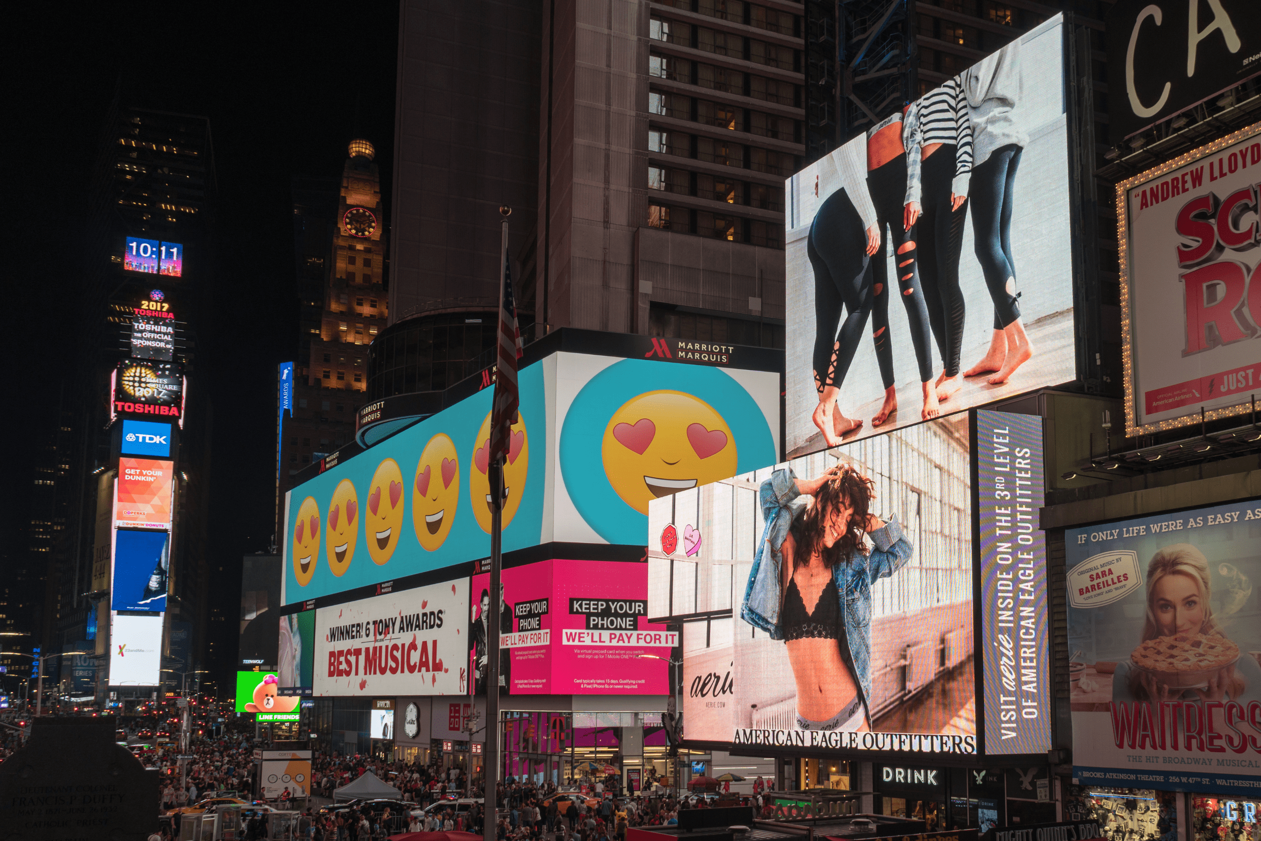 Image of digital billboards to introduce our blog 'Digital Advertising Agency'.