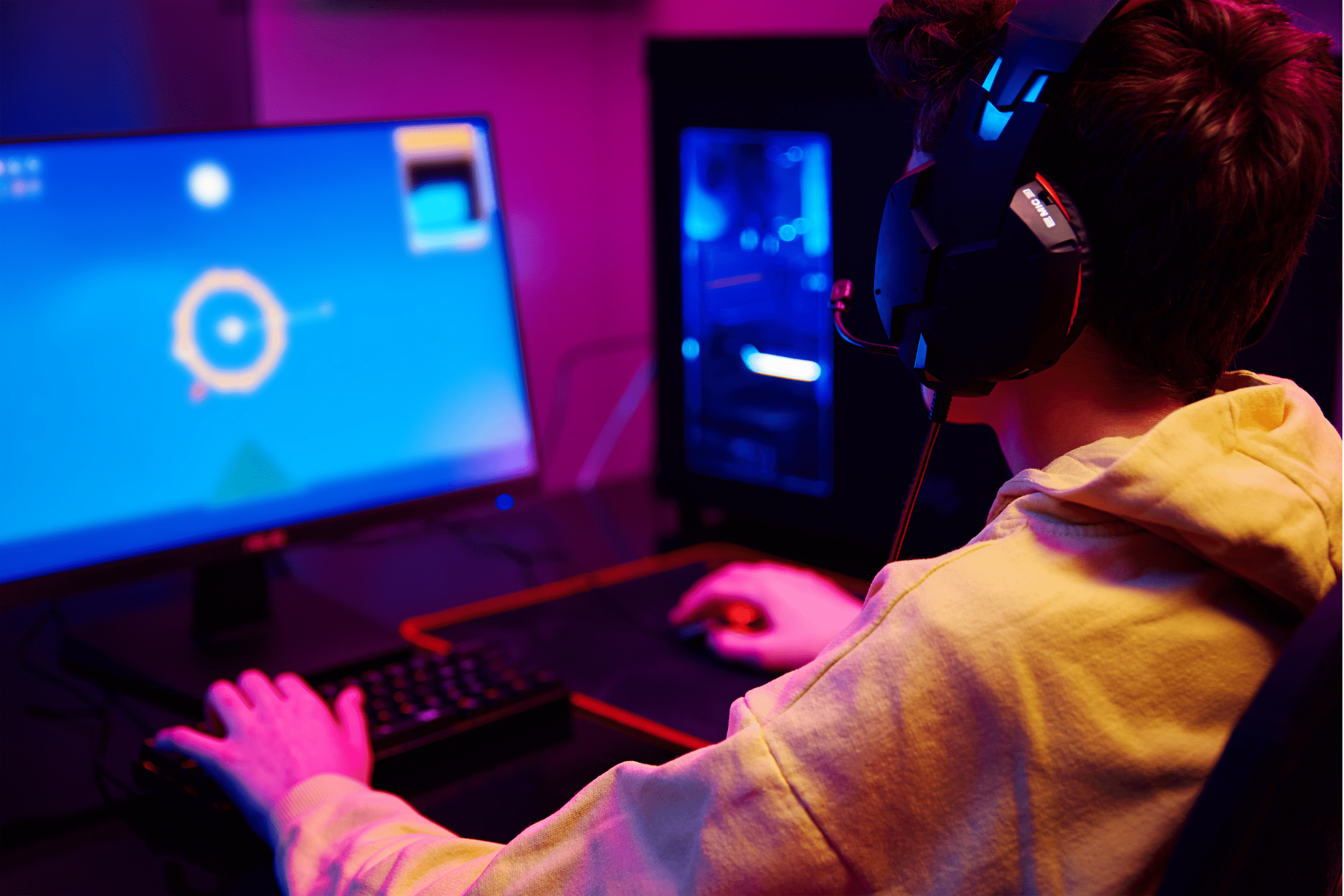 Image of someone gaming to introduce our blog 'Marketing for Video Games'
