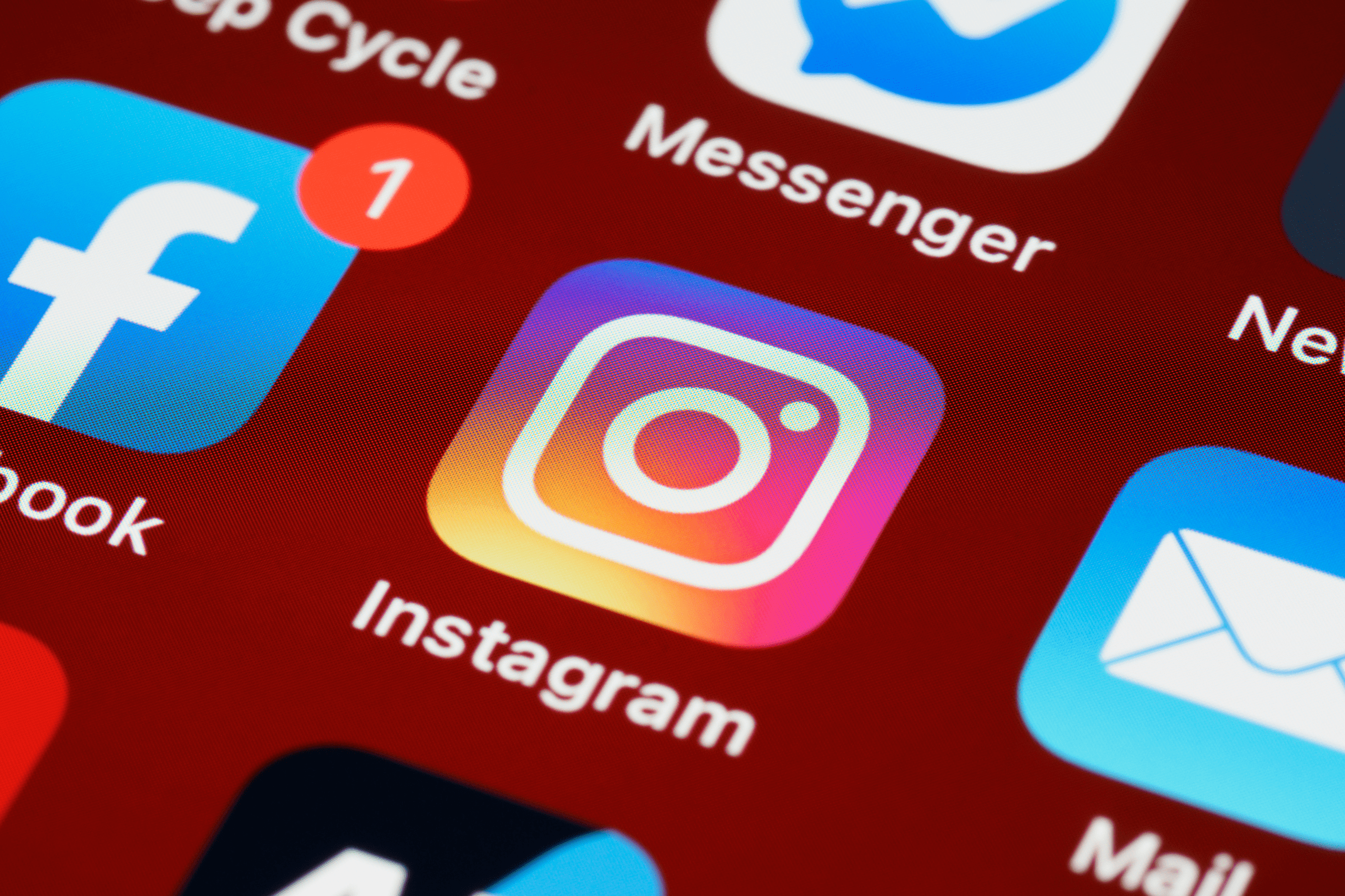 Instagram Marketing Company: Everything You Need to Know About Algorithms