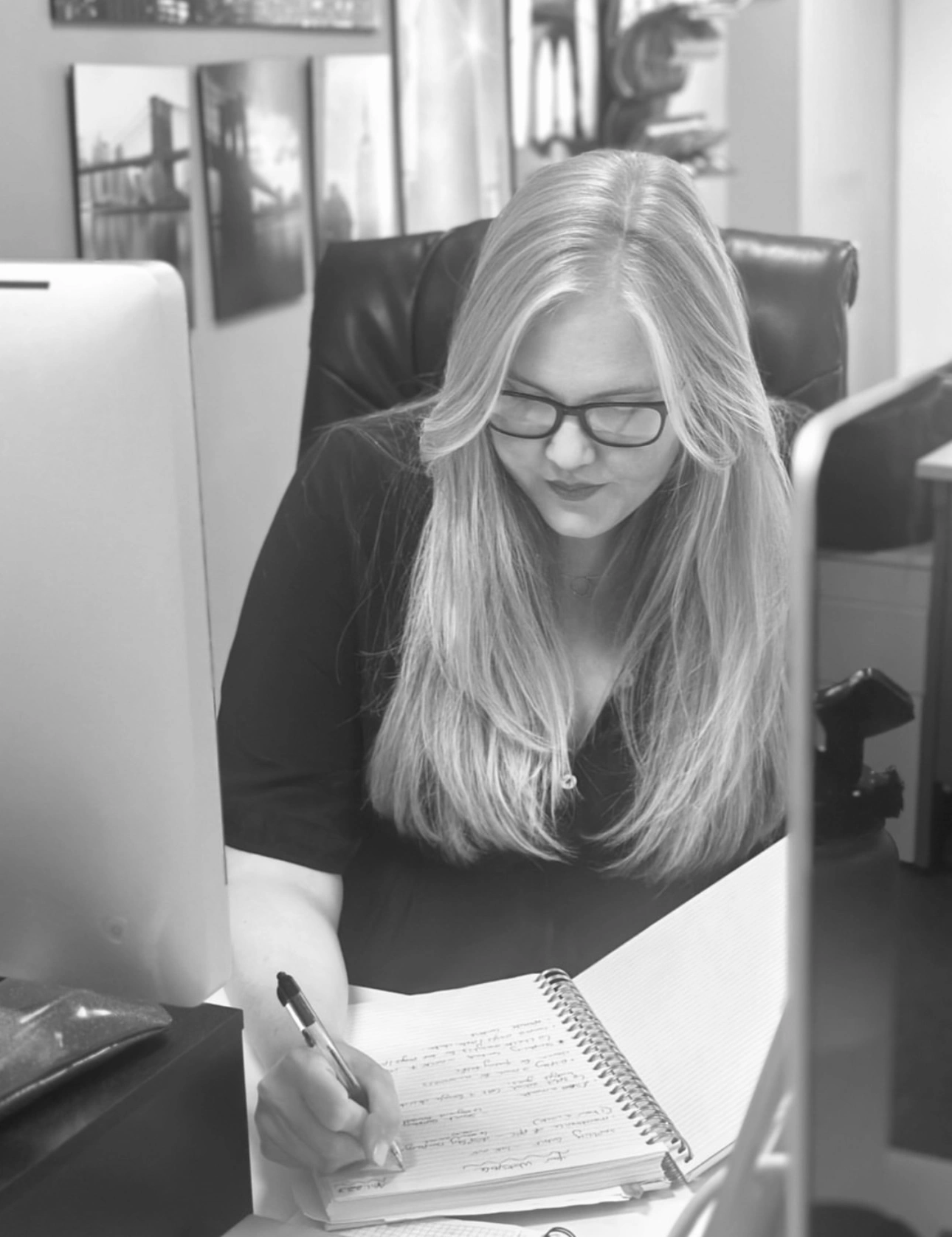 Social Media Agency in Essex - Image of someone scrolling on Instagram. 